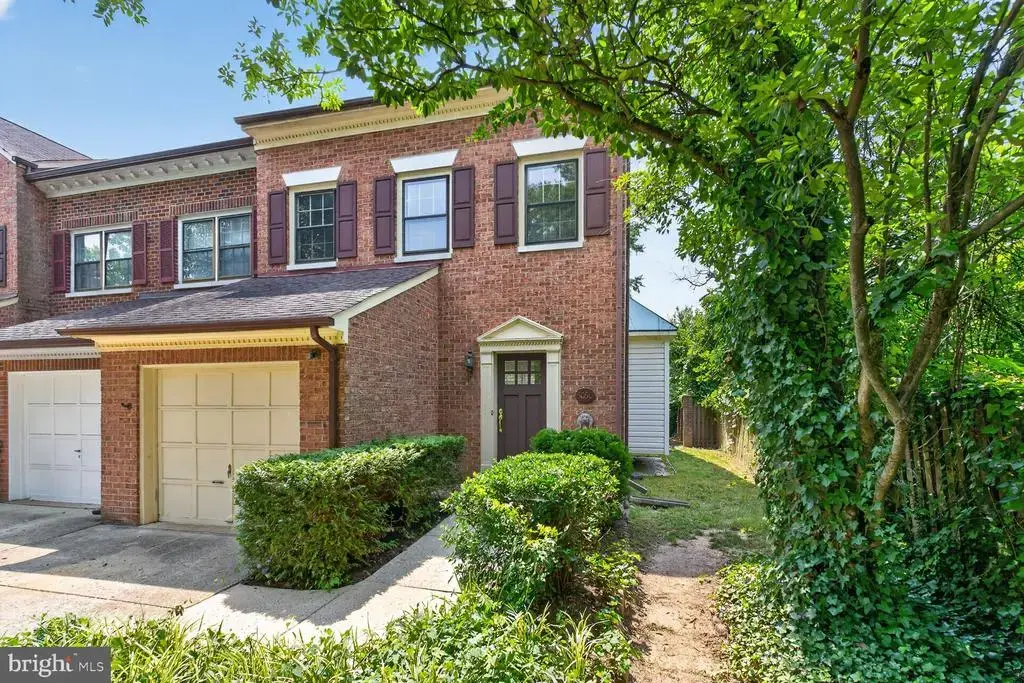 6050 Estates Dr, ALEXANDRIA