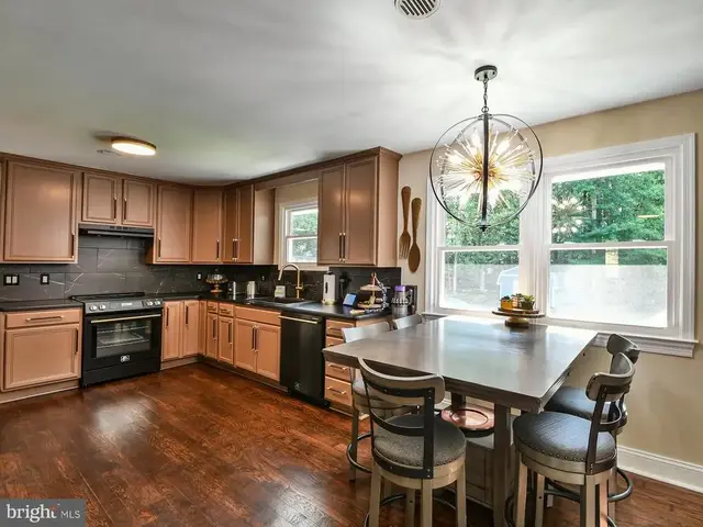 3841 Sunrise Dr, Huntingtown