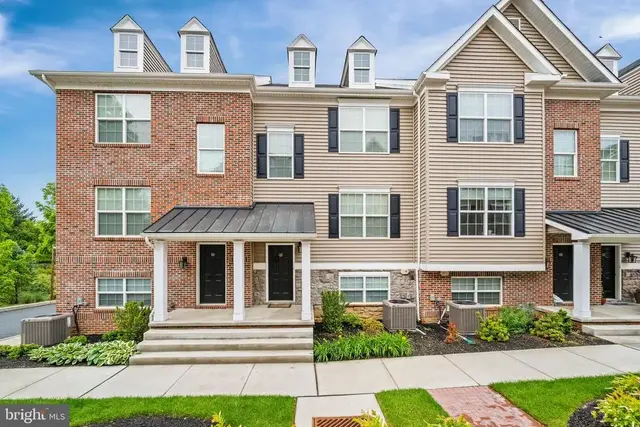 603 Pony Ln, Wilmington