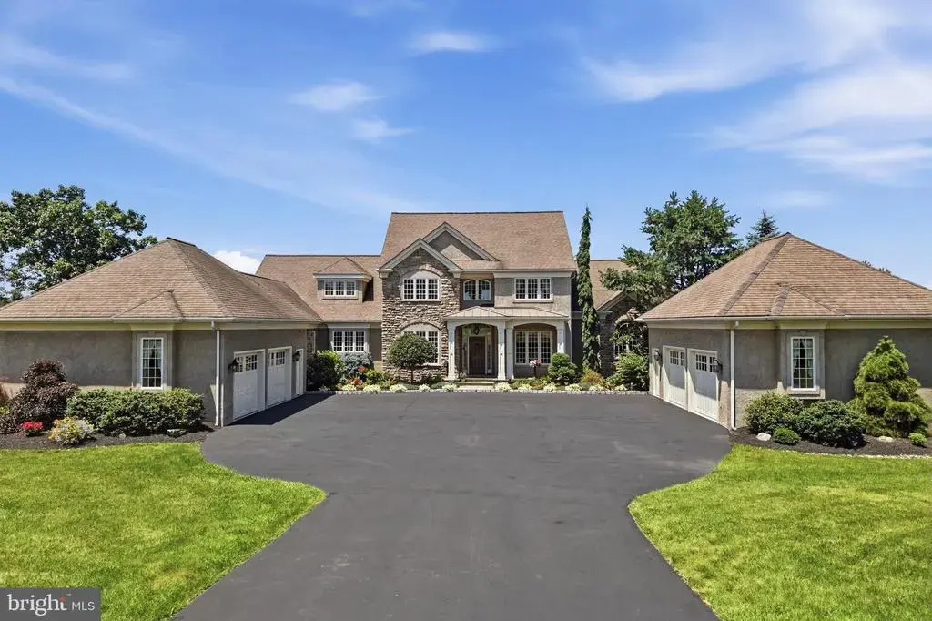 643 Harleysville Pike, LEDERACH