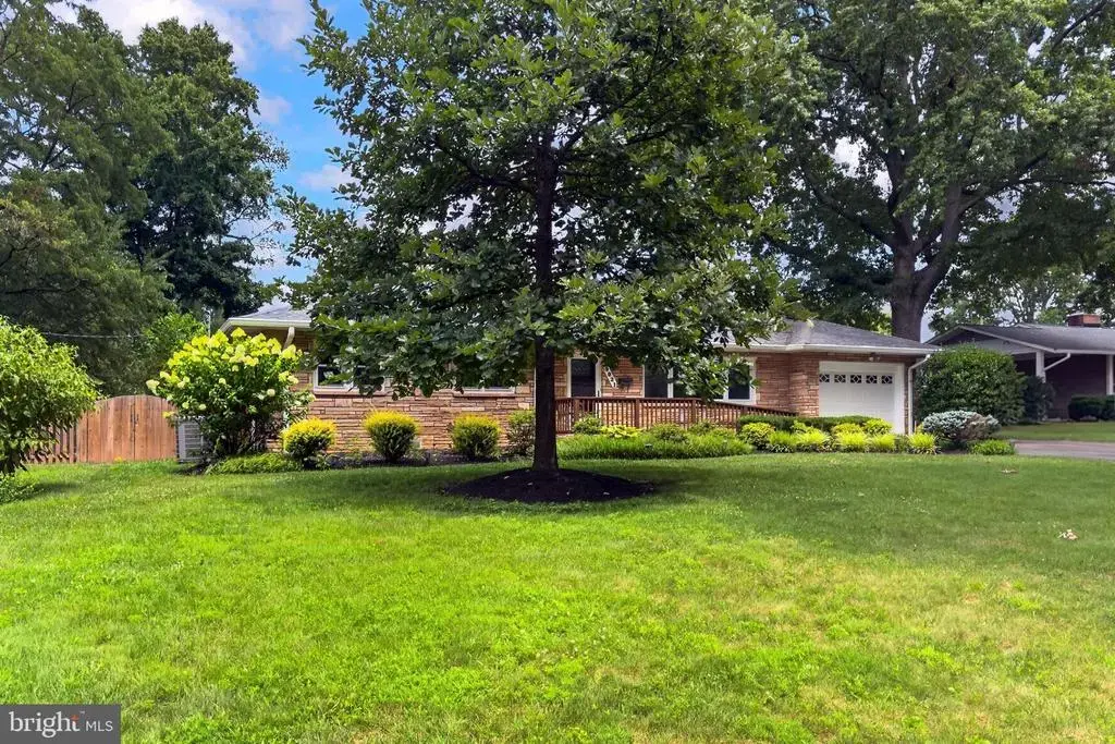 9021 Weir St, MANASSAS