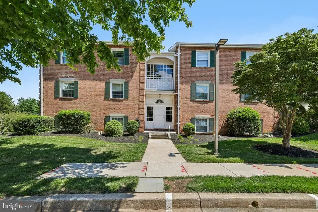 7 Lough Mask Ct #101, LUTHERVILLE TIMONIUM