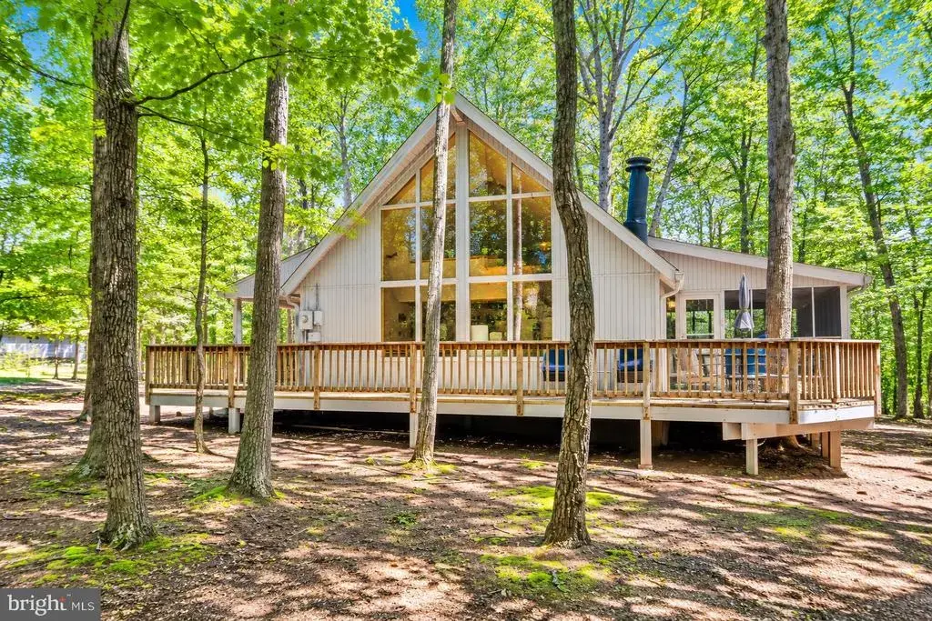 975 Tuckahoe Trl, HEDGESVILLE