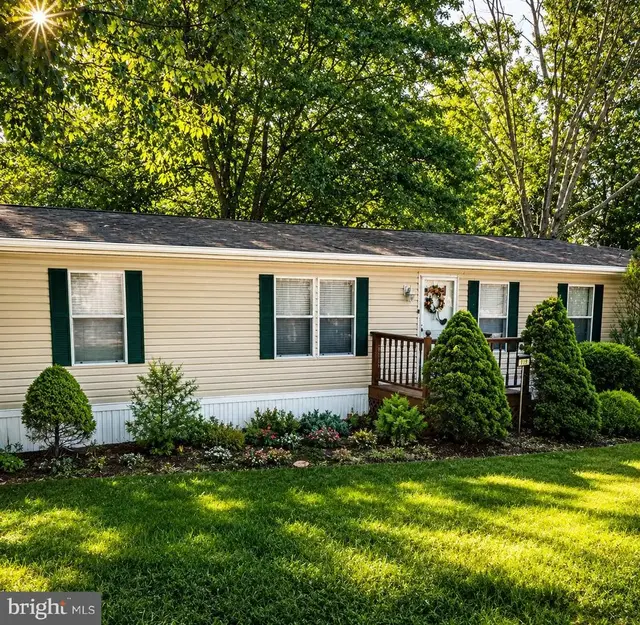 800 York Rd #119, Dover