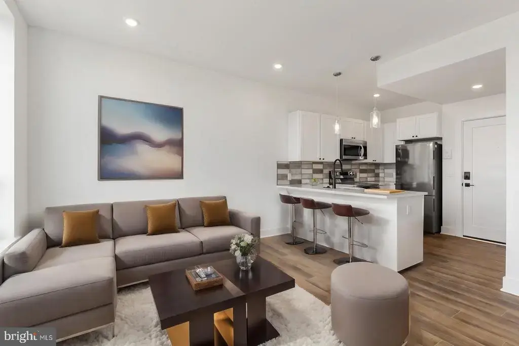 2214 N Front St #202, PHILADELPHIA
