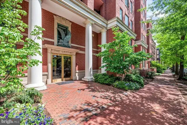 955 26th St Nw #409, Washington