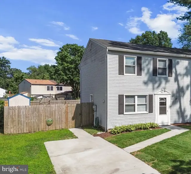 369 Volley Ct, Arnold