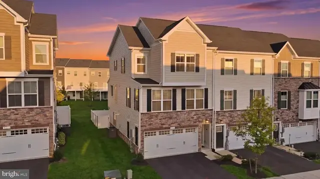 8115 Primrose Ln, Laurel
