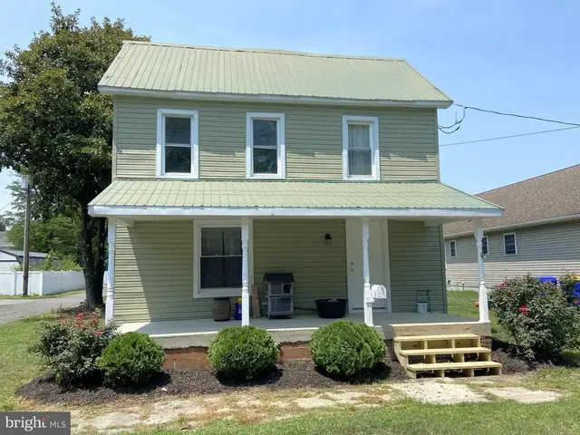 310 Harrington St, Seaford