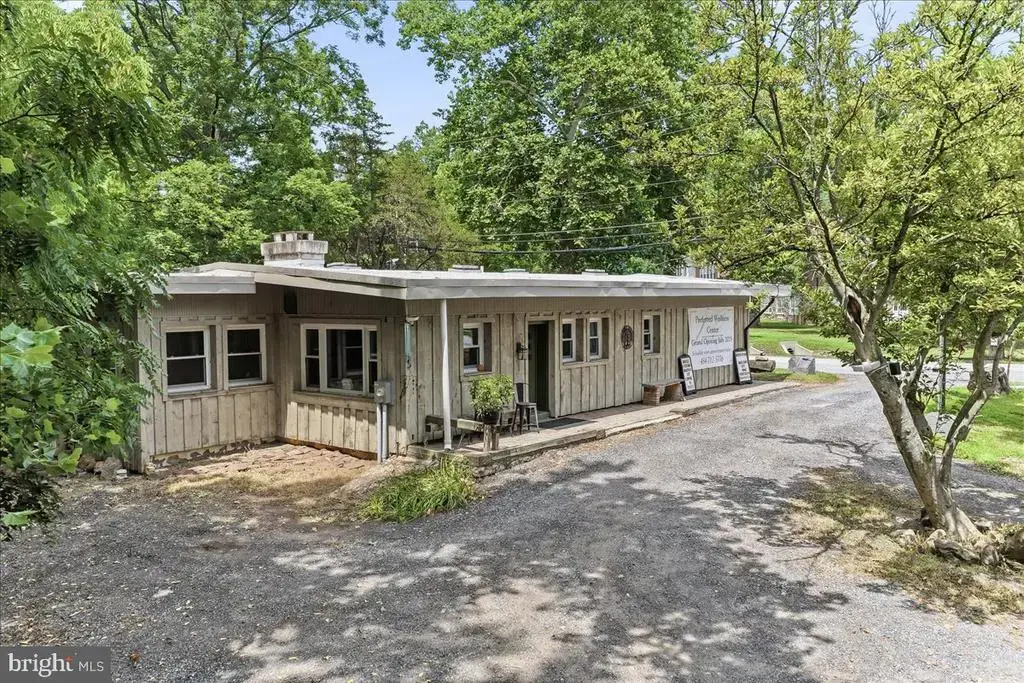 3671 Saint Peters Rd, ELVERSON
