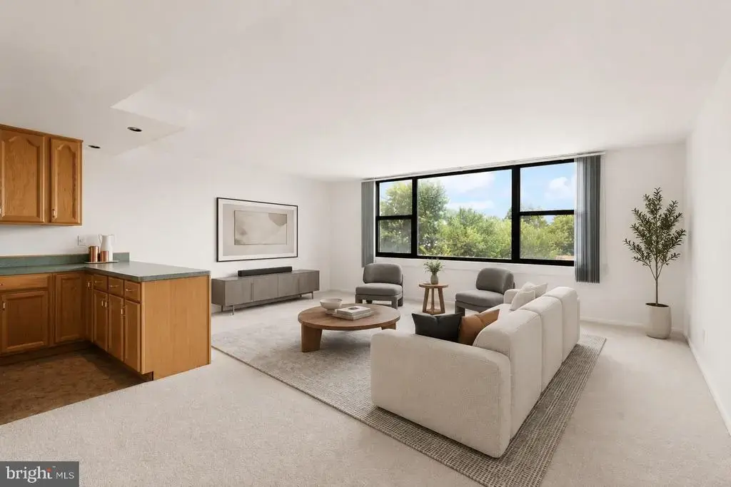 4600 Duke St #408, ALEXANDRIA
