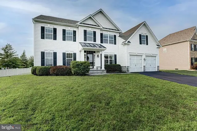 74 Kirkcaldy Ln, Middletown