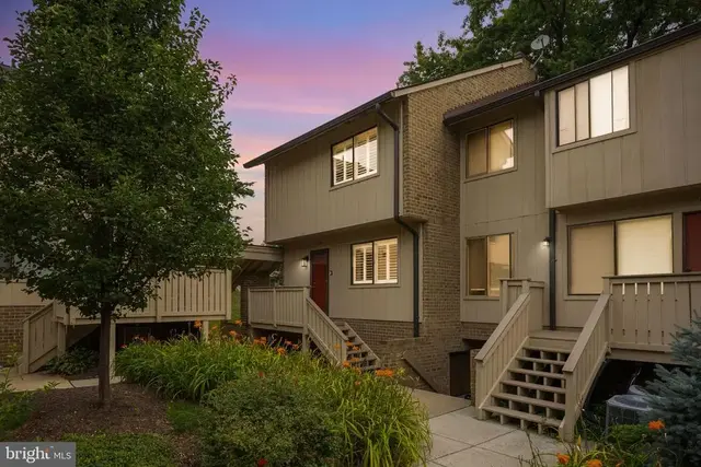 2534 Glengyle Dr #171, Vienna