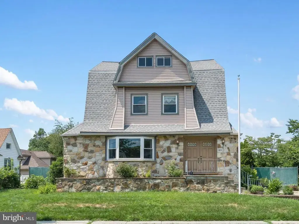 1211 Eldridge Ave, OAKLYN