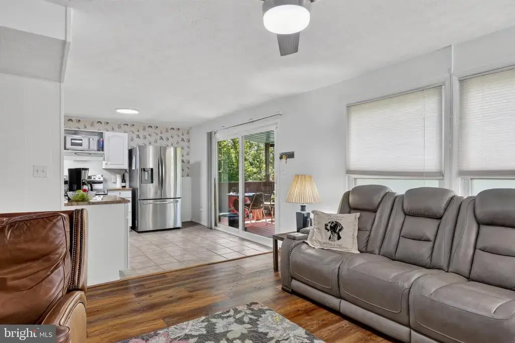 274 The Hill Rd #13-a, BASYE