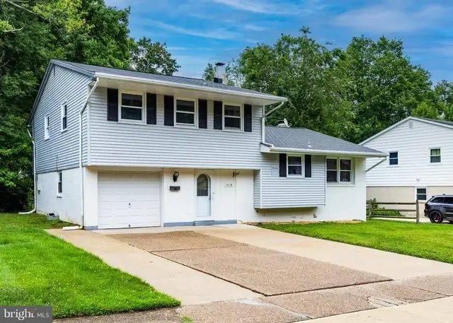 1419 Emory Rd, Wilmington