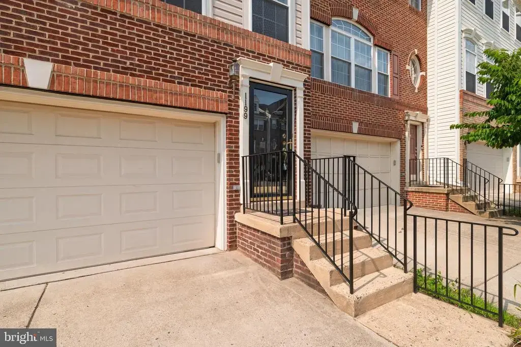 1199 Cambria Ter Ne, LEESBURG