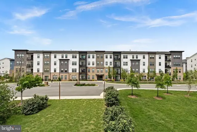 42874 Firefly Sonata Ter #403, Ashburn