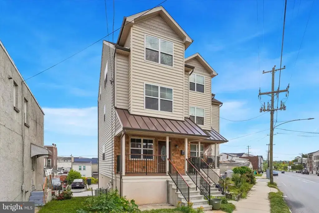 439 Ford St, BRIDGEPORT