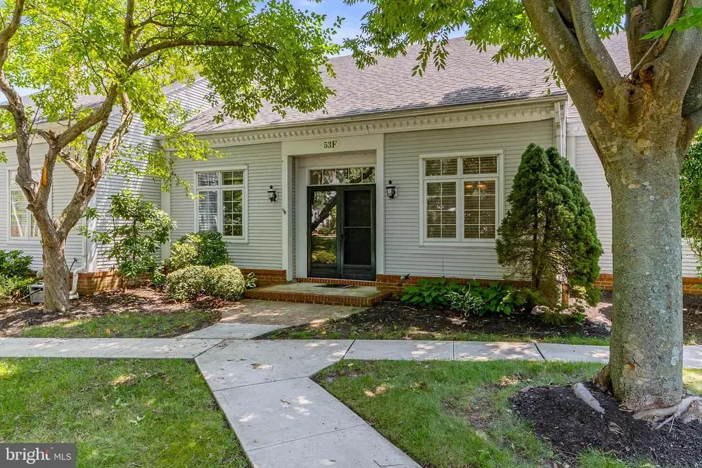 53-f Winthrop Rd, MONROE TOWNSHIP