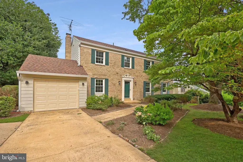 4509 Wakefield Chapel Rd, ANNANDALE