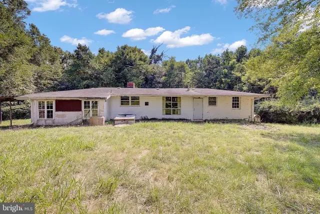12365 Helen Fowlers Pl, Hughesville