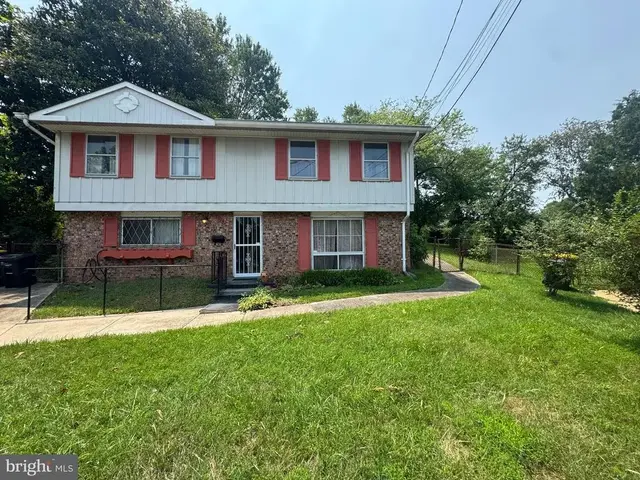 7909 Dellwood Ave, Lanham