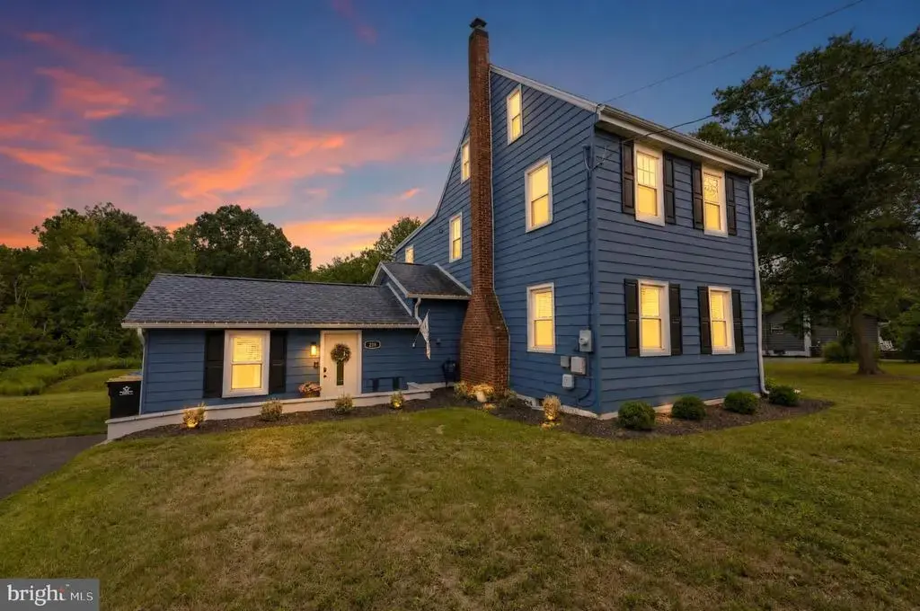 238 Medford Mount Holly Rd, MEDFORD