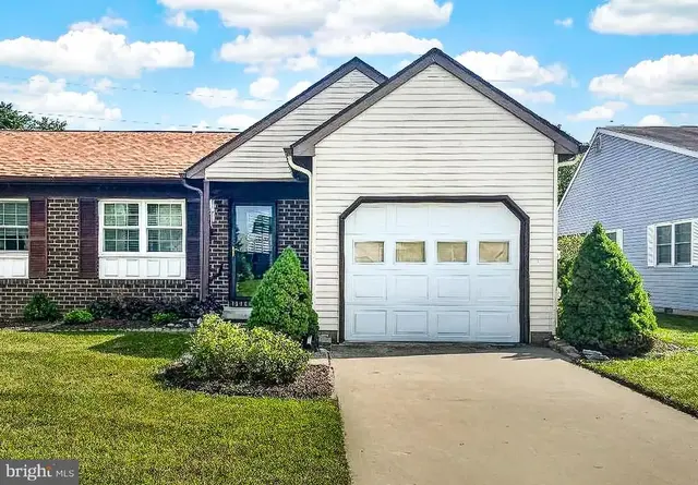 7079 Catalpa Rd, Frederick
