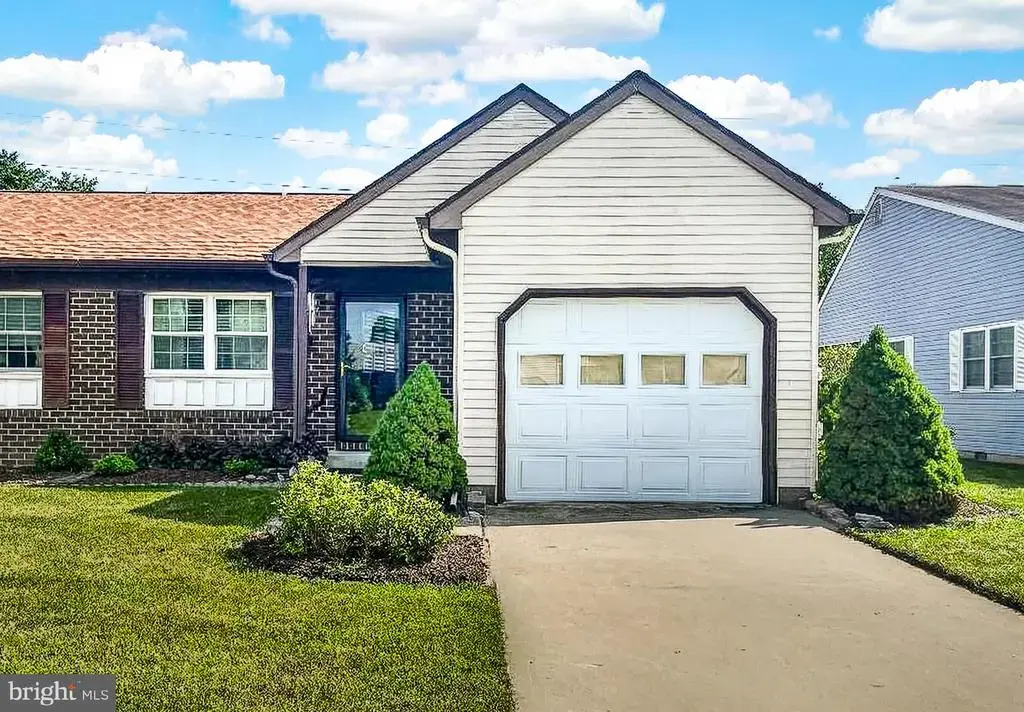 7079 Catalpa Rd, FREDERICK