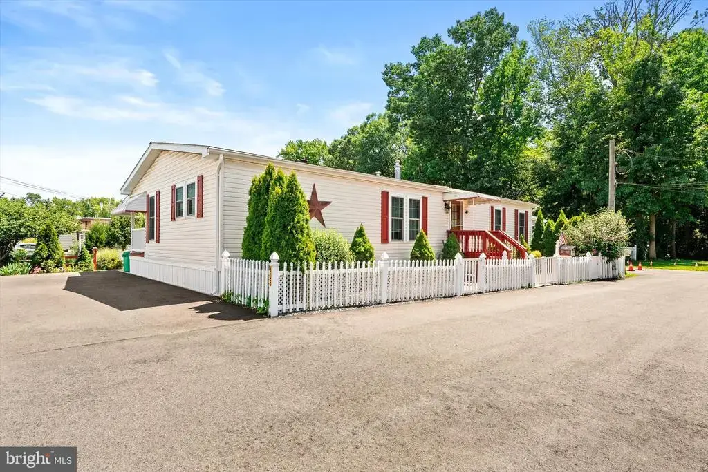 605 Third Ave, ROBBINSVILLE