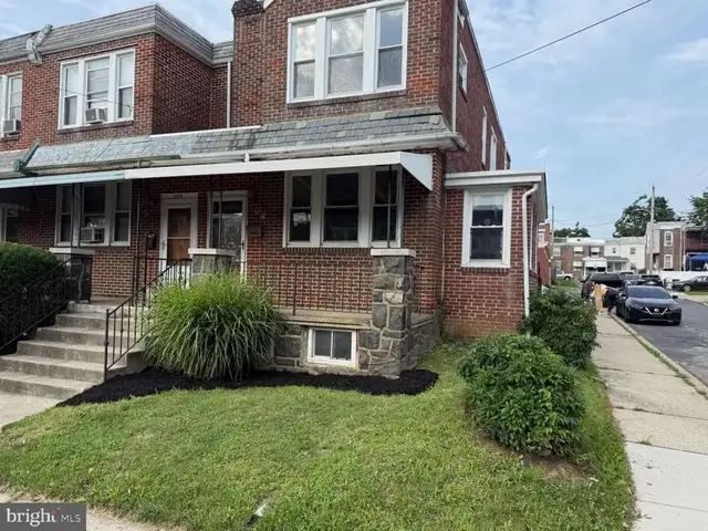 106 W 28th St, Wilmington