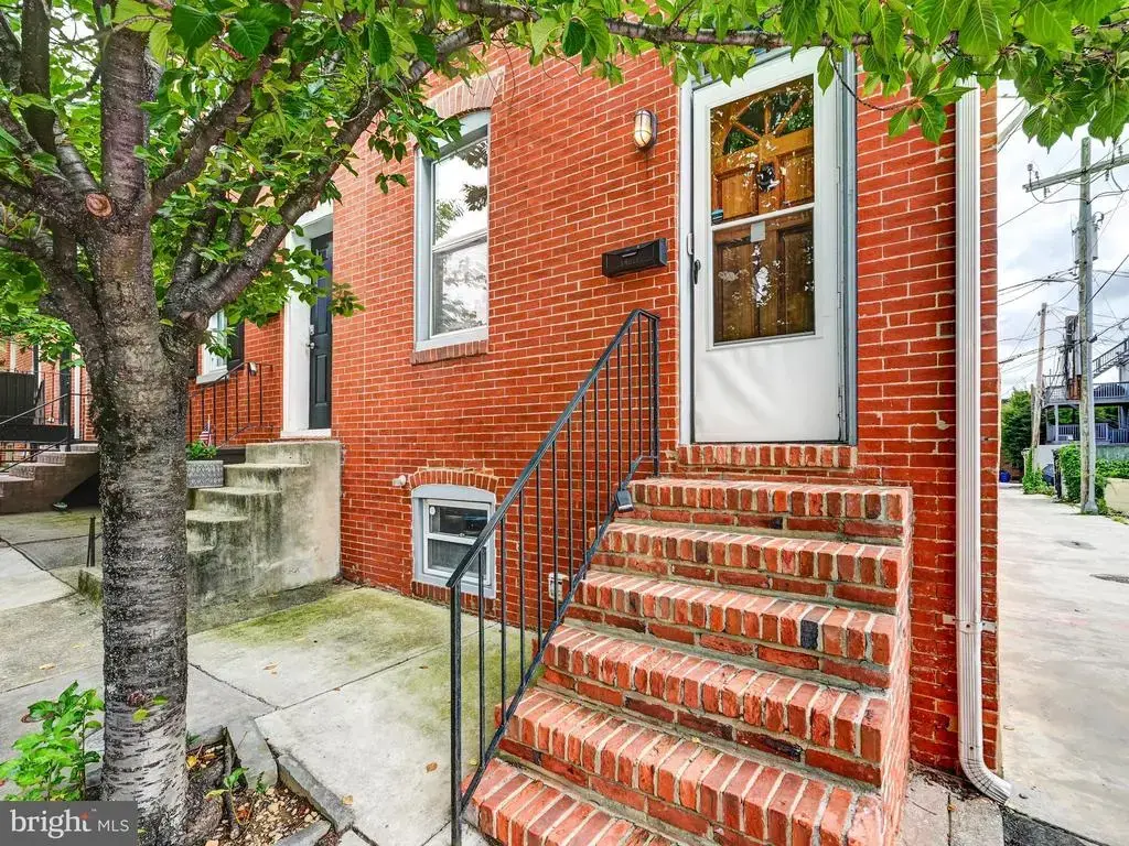 127 S Castle St, BALTIMORE