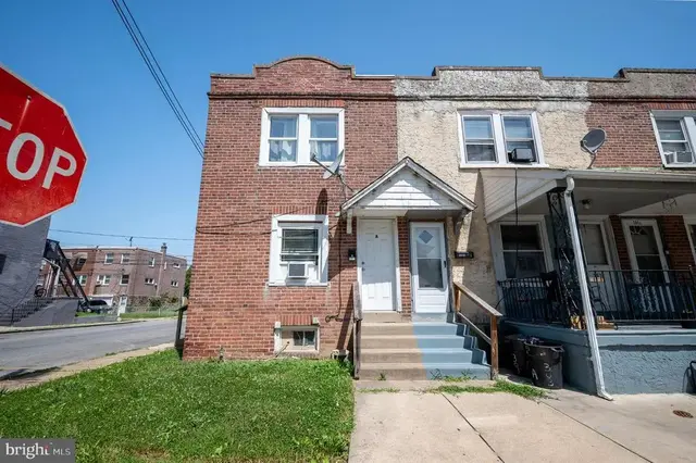 301 N 10th St, Darby