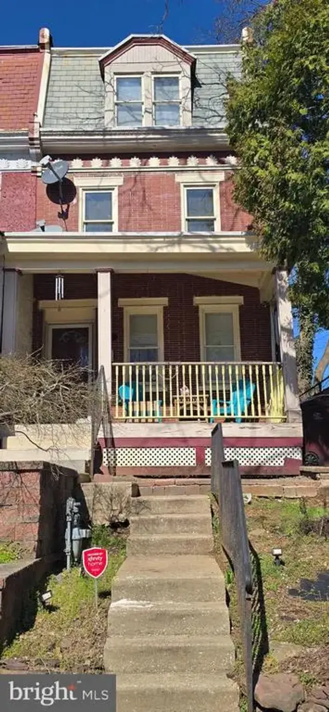 1401 W 6th St, Wilmington
