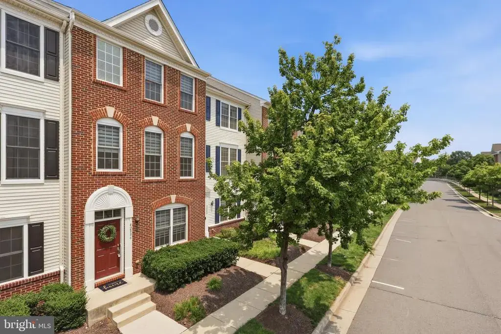 42886 Pamplin Ter, CHANTILLY