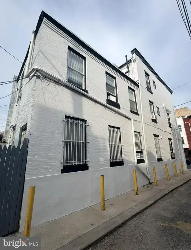 734 S 20th St, Philadelphia