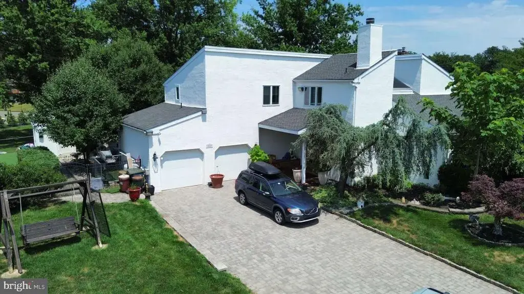 222 Vermeer Dr, FEASTERVILLE TREVOSE