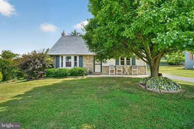 4 Bauer Ave, Willow Street