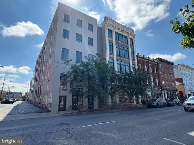 325-325 N Queen St #101, Lancaster