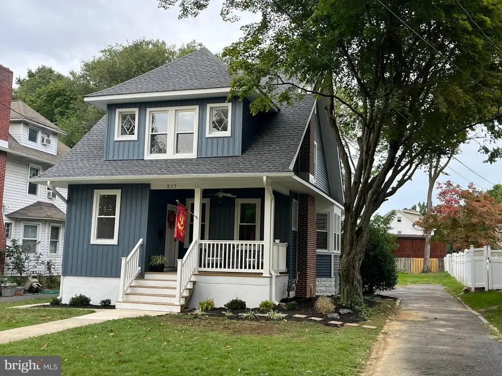 217 Tenth Ave, HADDON HEIGHTS