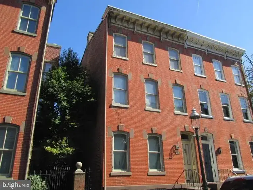154 Mercer St, TRENTON