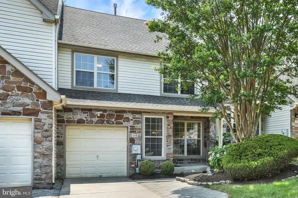 104 Suffield Ct, CHALFONT