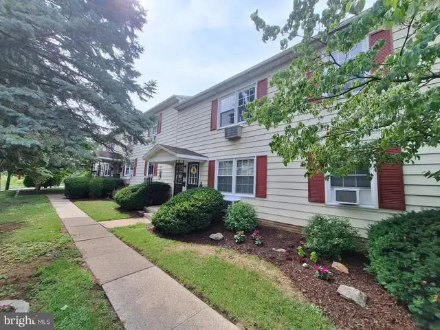 4597 Ethel St, Harrisburg