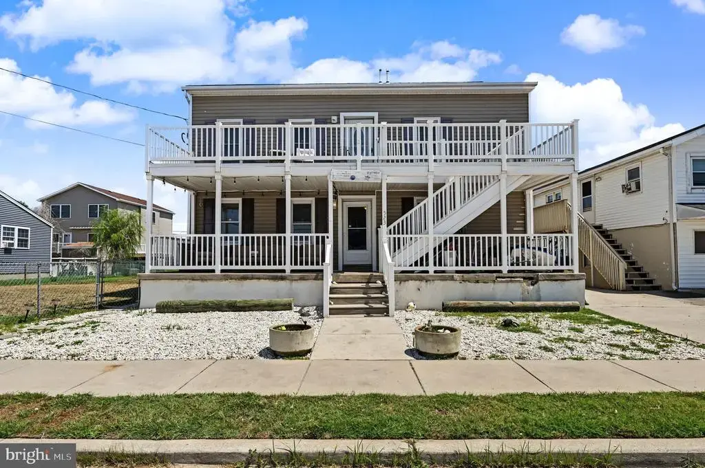 523 W Maple Ave, WILDWOOD