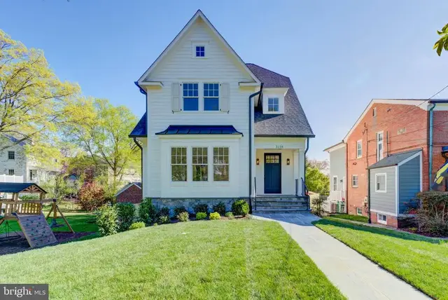 3118 Patterson St Nw, Washington