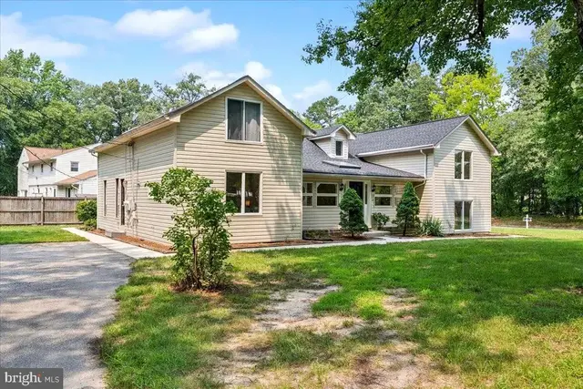 423 Shetlands Ln, Glen Burnie