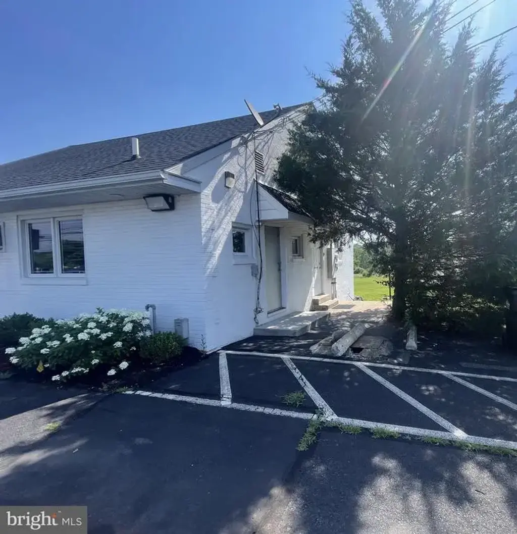 1301 N Gravel Pike #b, PERKIOMENVILLE