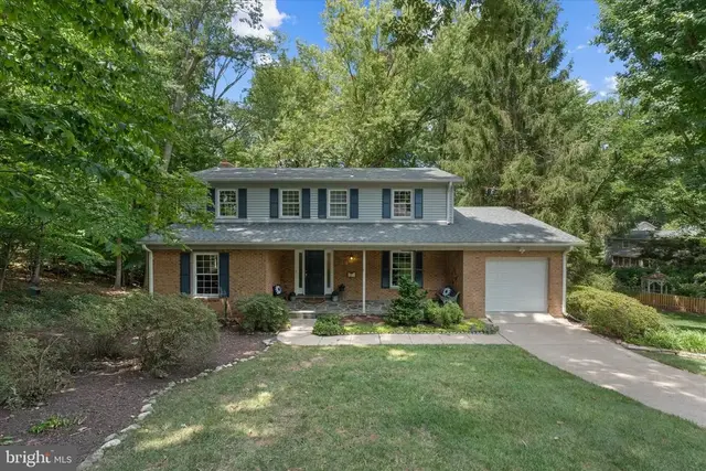 1516 N Chambliss St, Alexandria