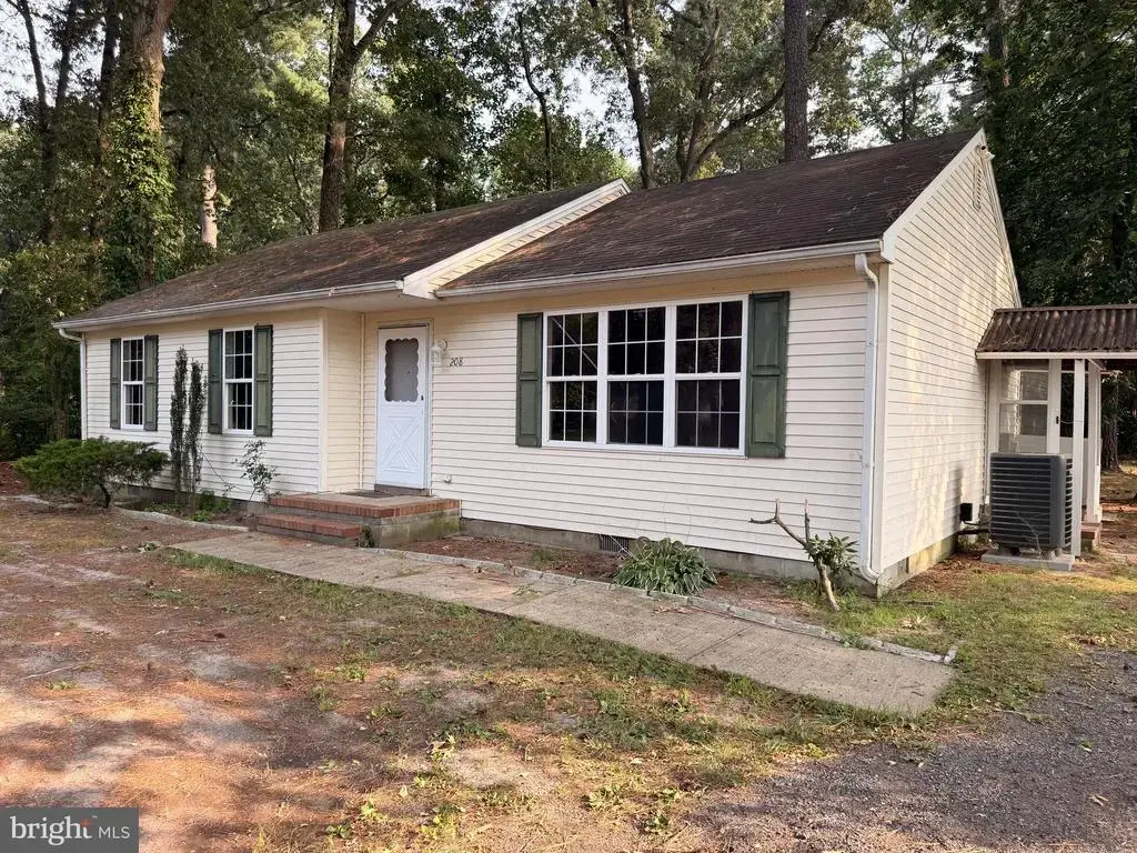 208 Harford Rd, SALISBURY